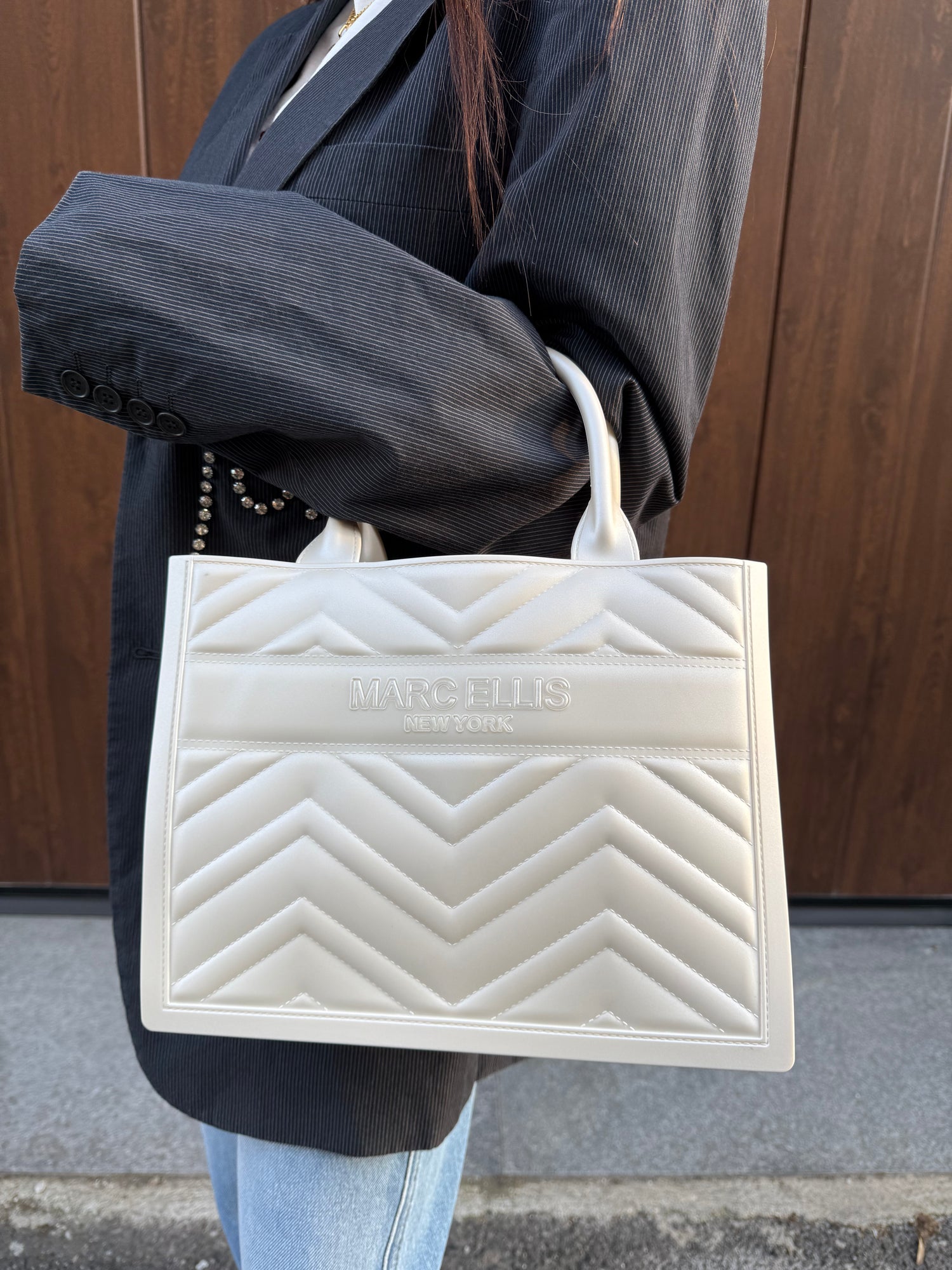 Borsa “Flat buby wave M” MARC ELLIS