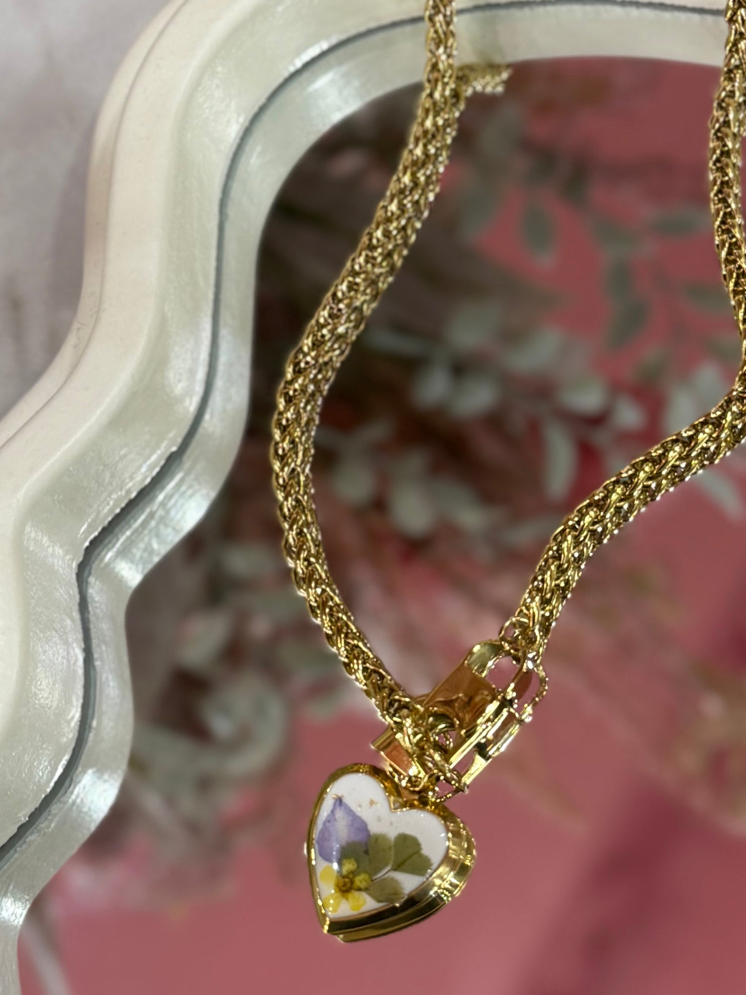 Collana “Flowe” LIP