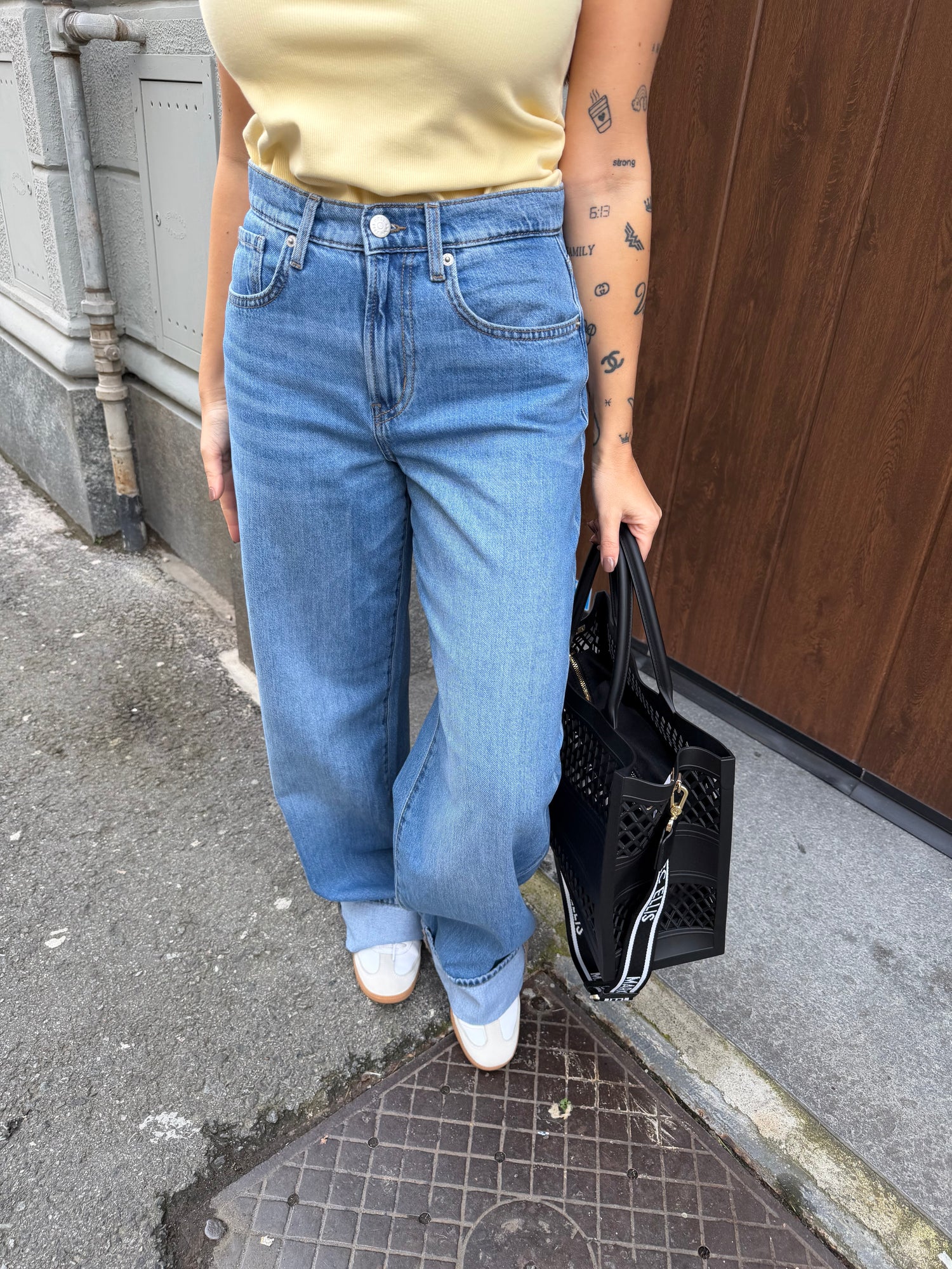 Jeans “Hope” fold up ONLY