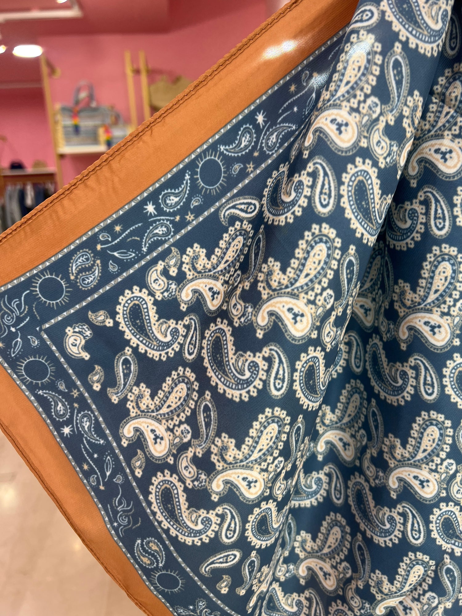 Foulard “Bandana” NEW LIP