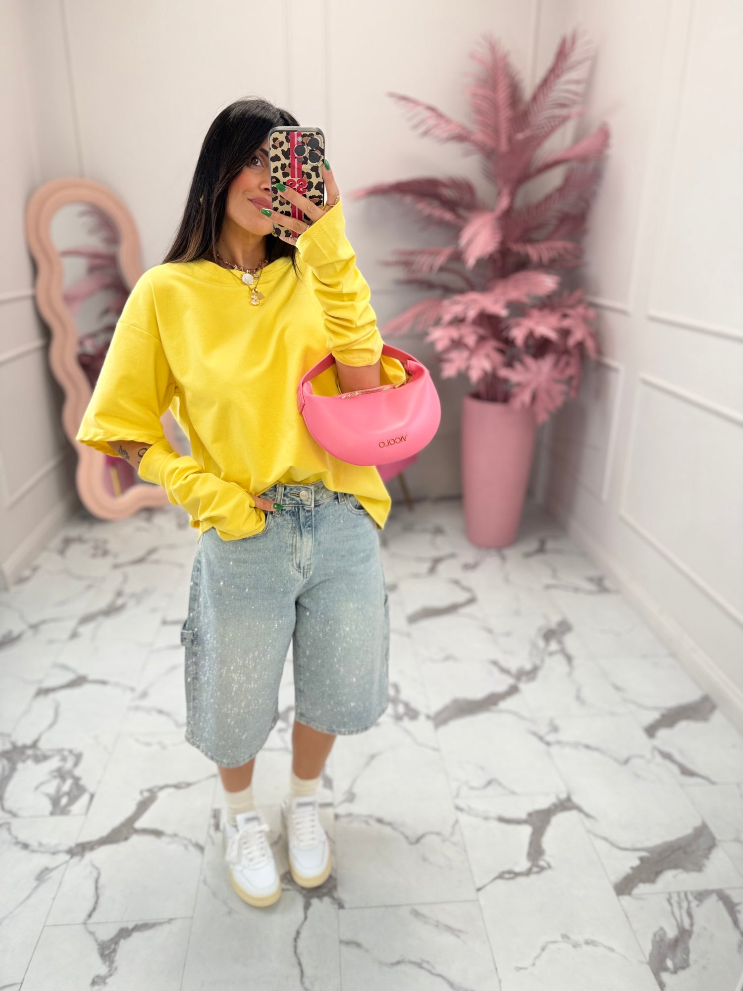 T-shirt over manicotti “Trendy” LIP
