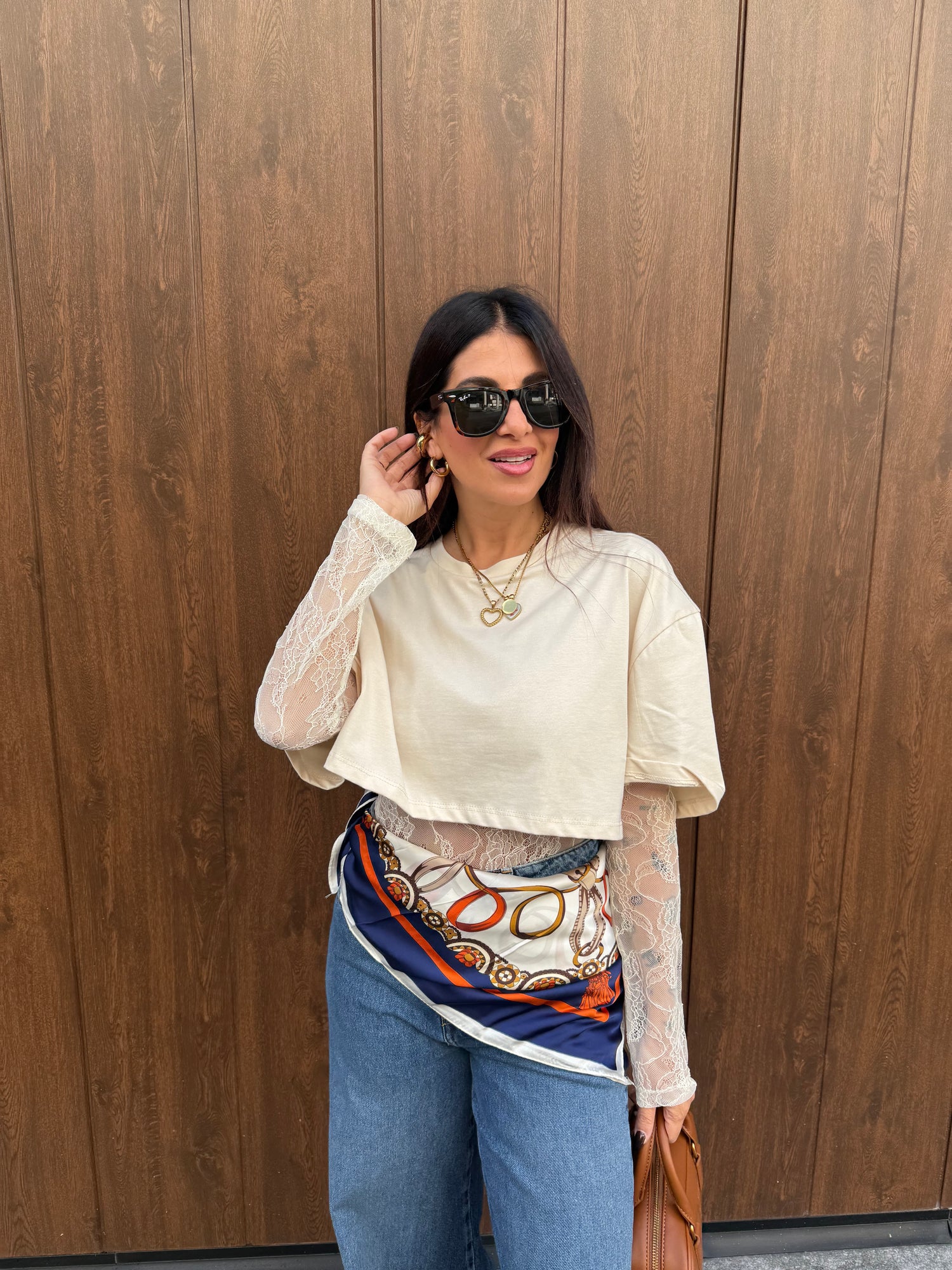T-shirt crop body “Lace” HAVE ONE