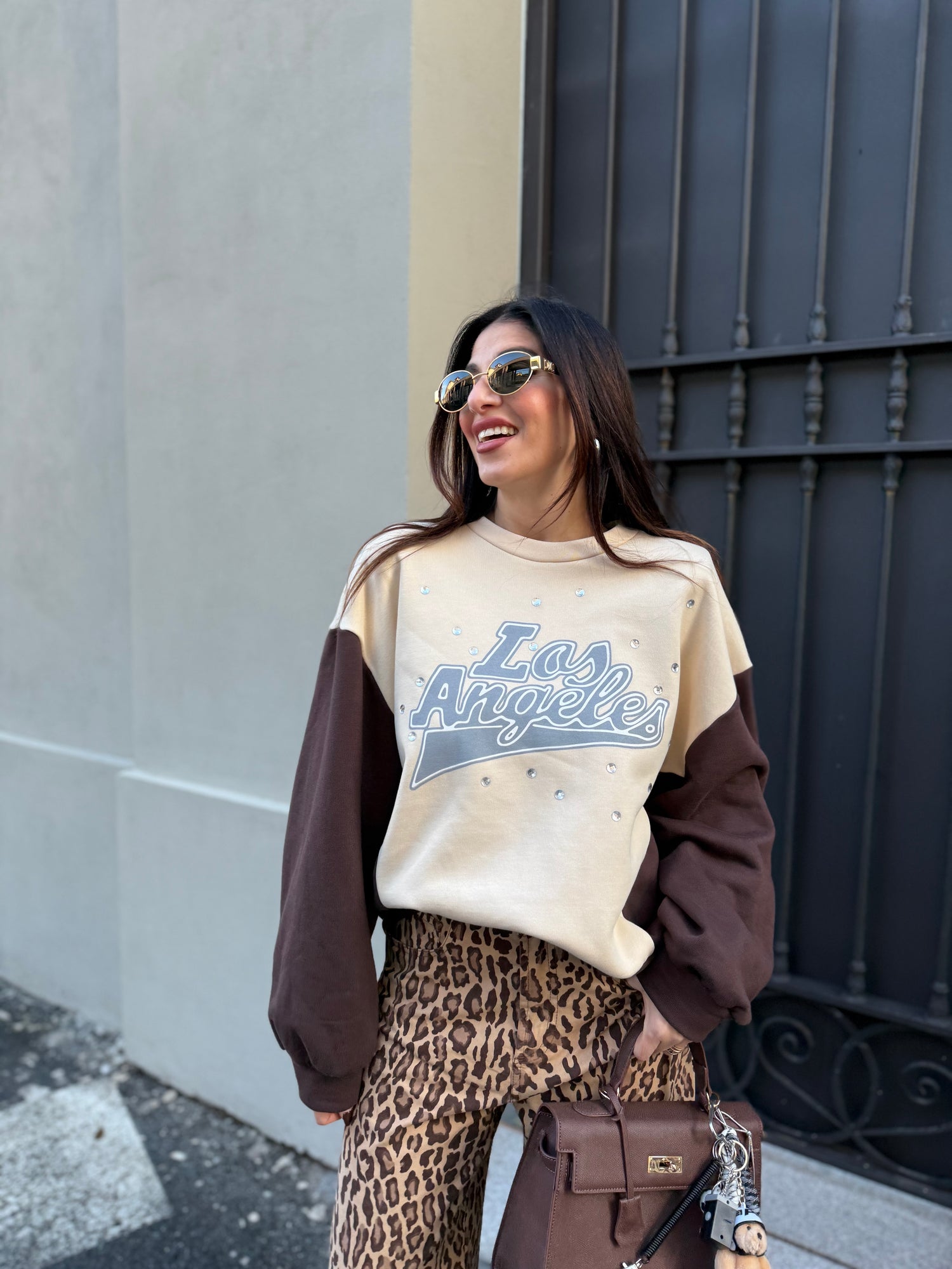 Felpa over con strass “Los Angeles” HAVE ONE