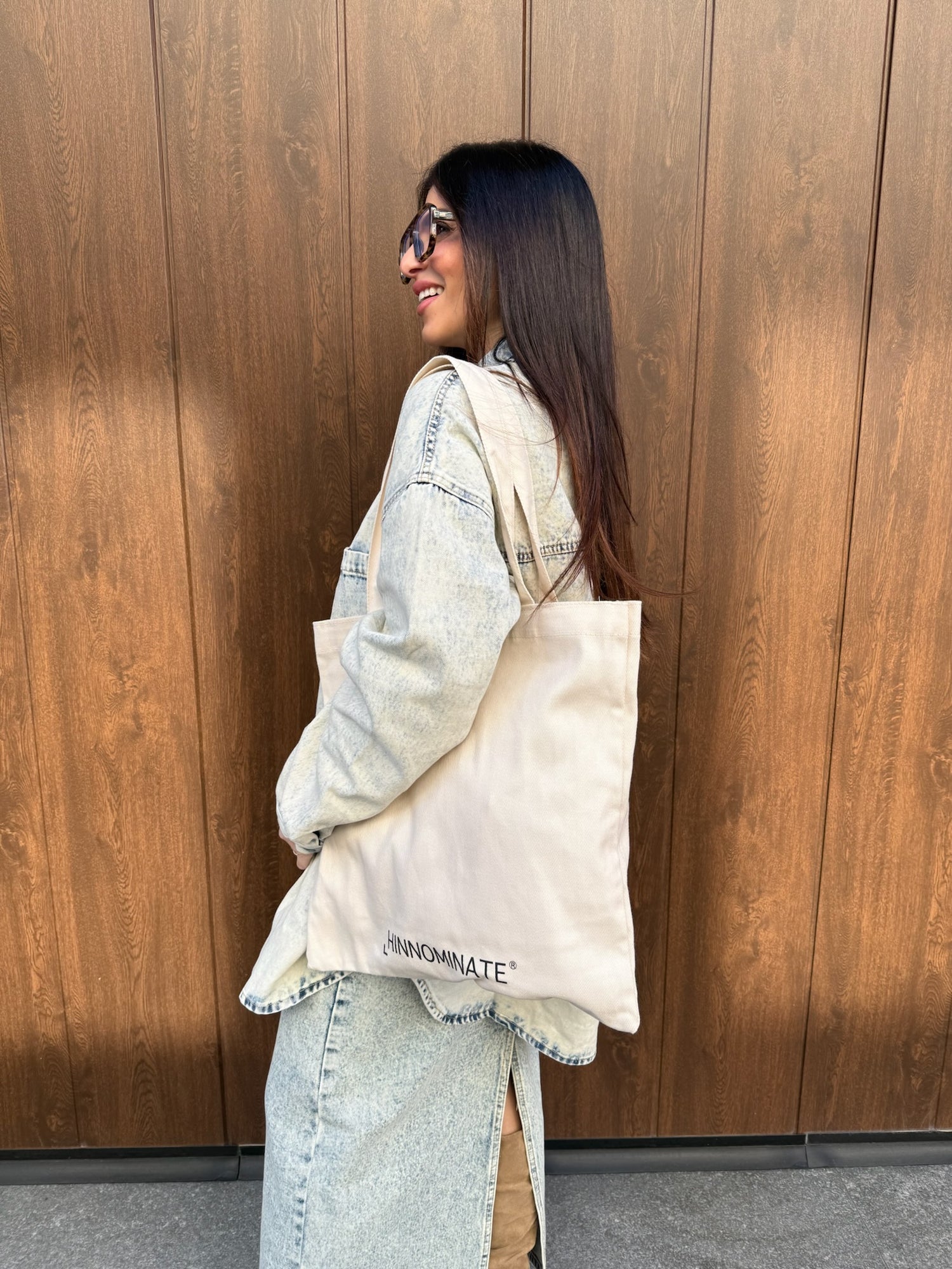 Tote bag in canvas con stampa HINNOMINATE