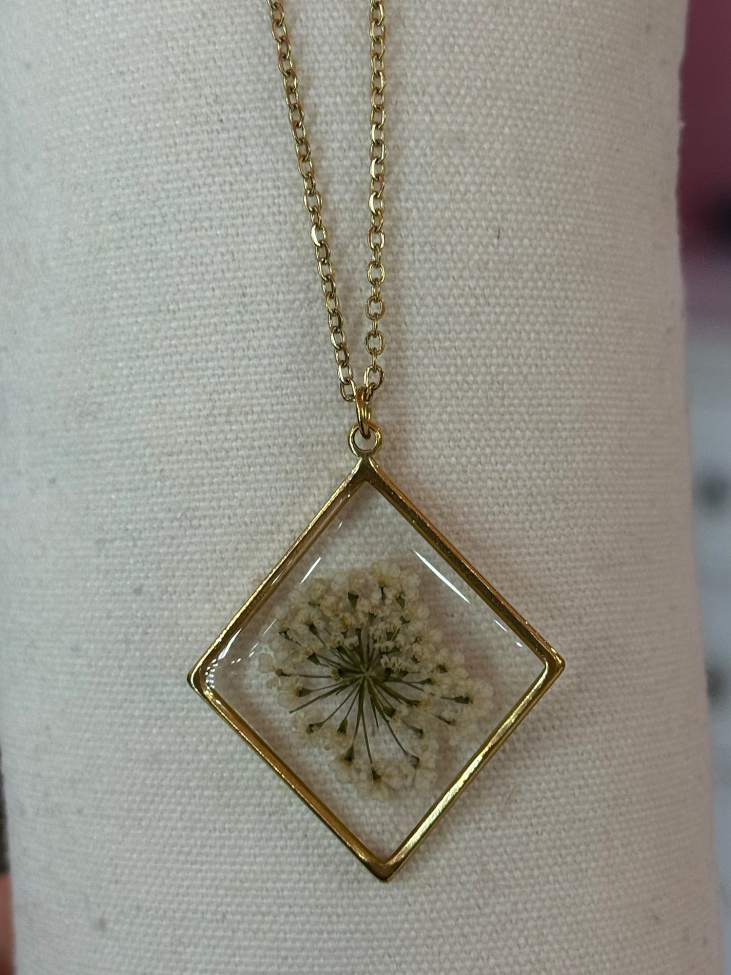 Collana “Flora” LIP