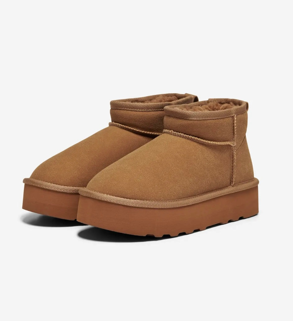Stivaletto “Felicia Teddy” ONLY
