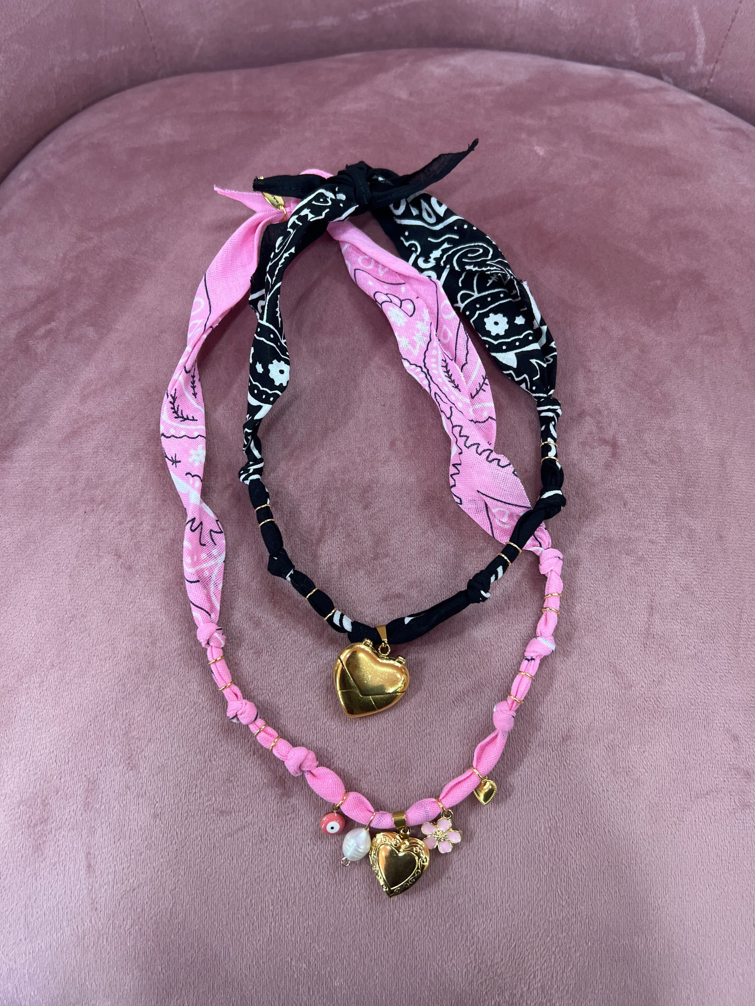 Collana bandana “Te Amo” BADHNATI JEWELRY