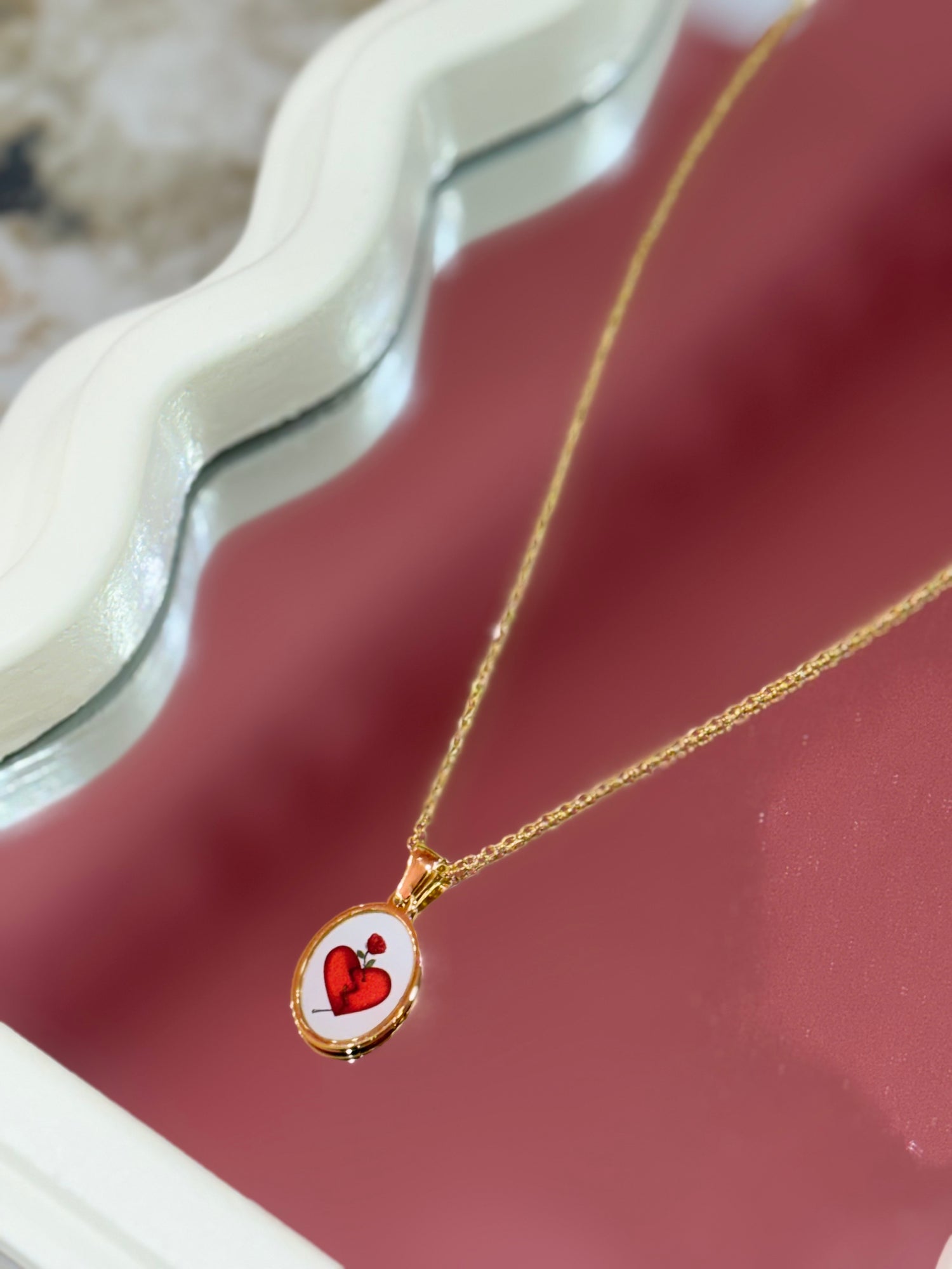 Collana “Broken Heart” LIP