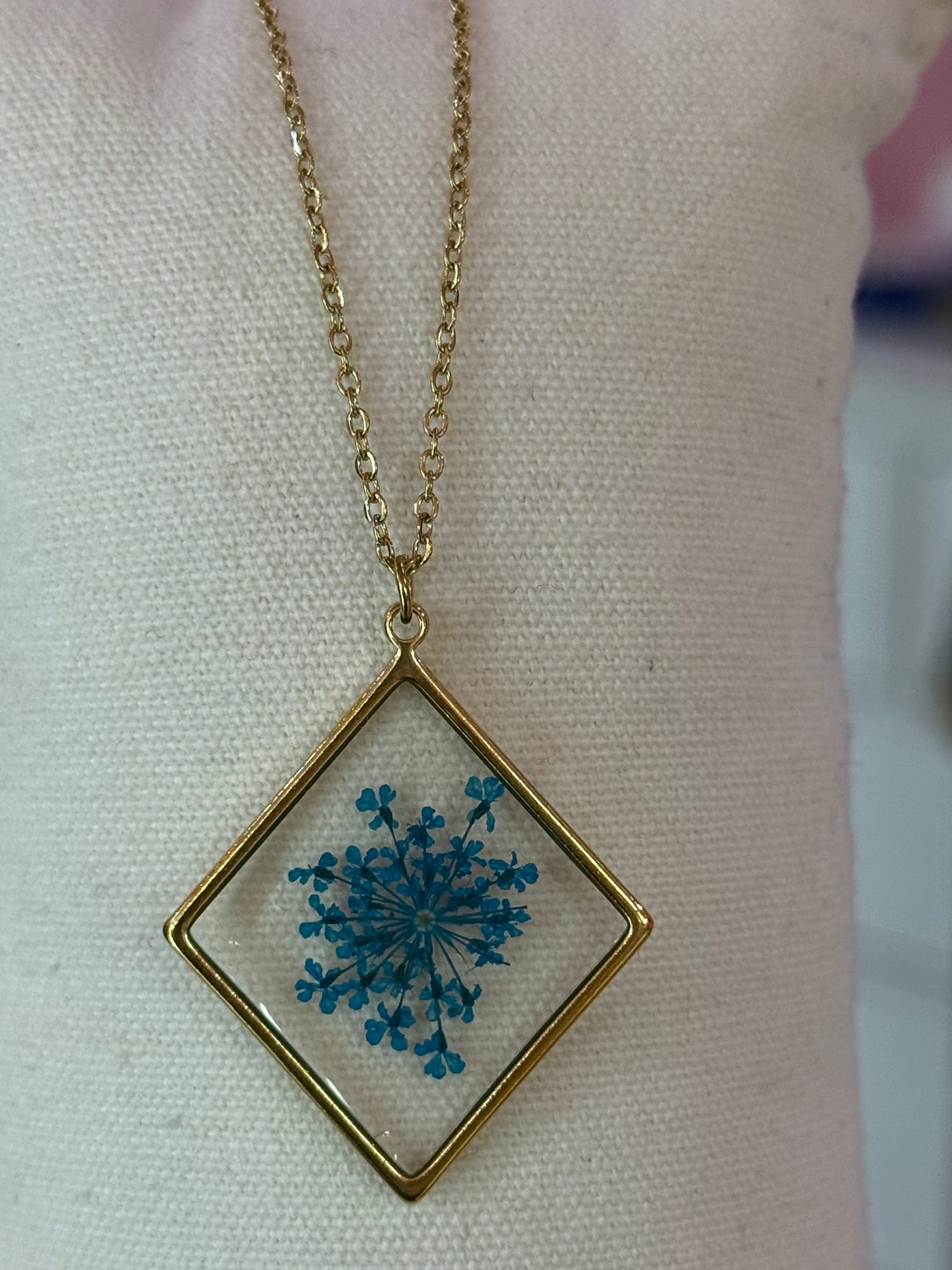 Collana “Flora” LIP