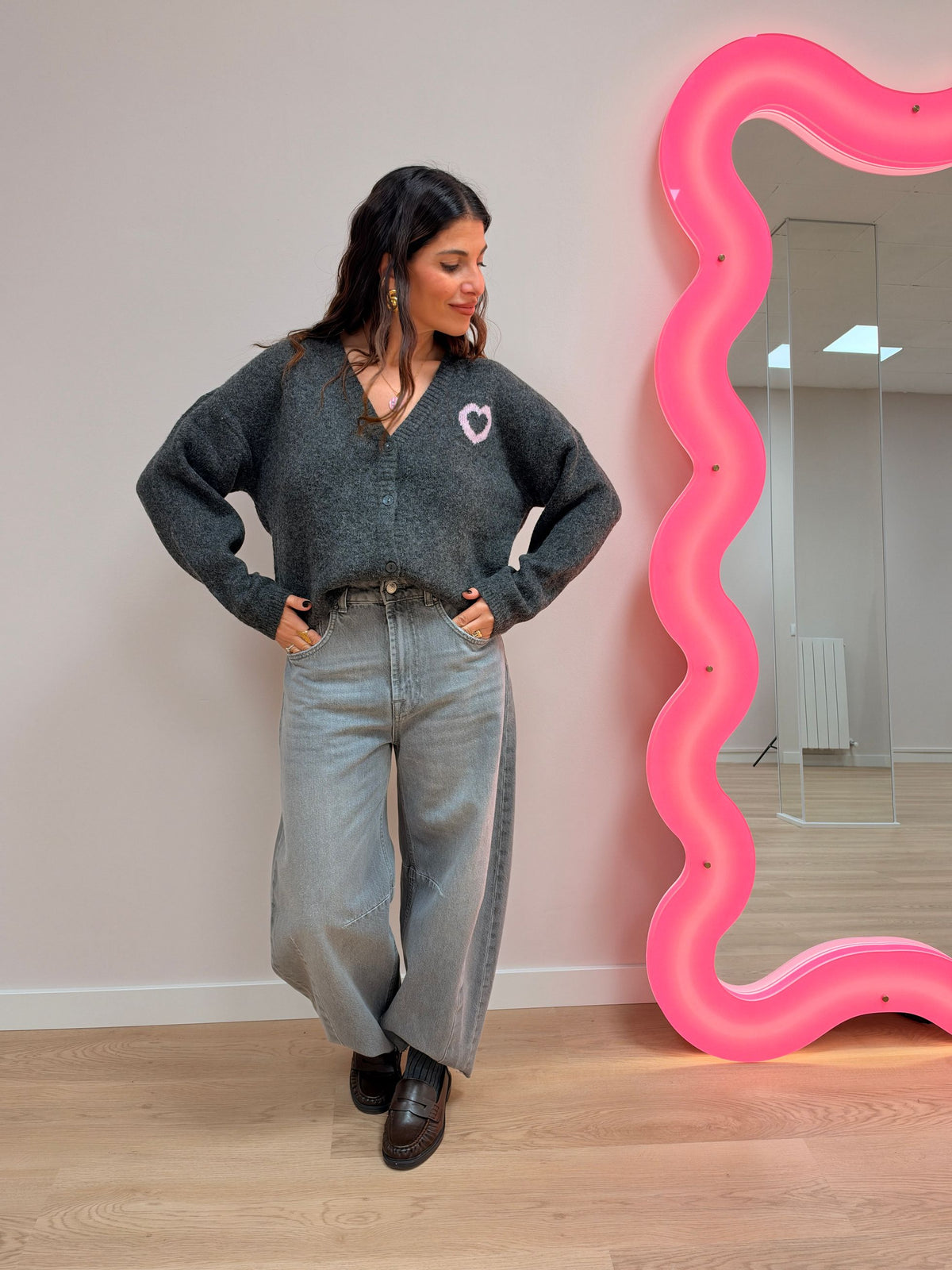 Cardigan Lovie ONLY